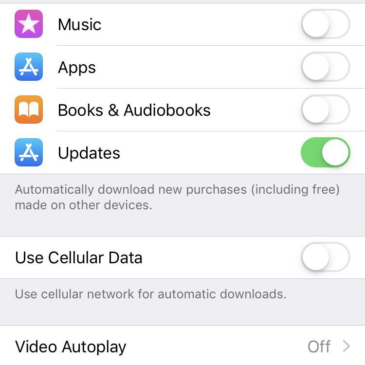 Настройки iTunes App Store с выбранными обновлениями