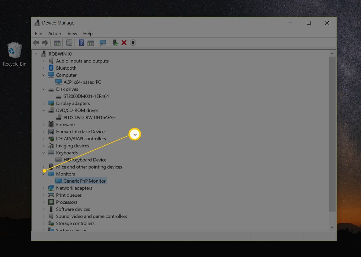 Кнопка со стрелкой вниз рядом со списком категорий драйверов в Windows 10