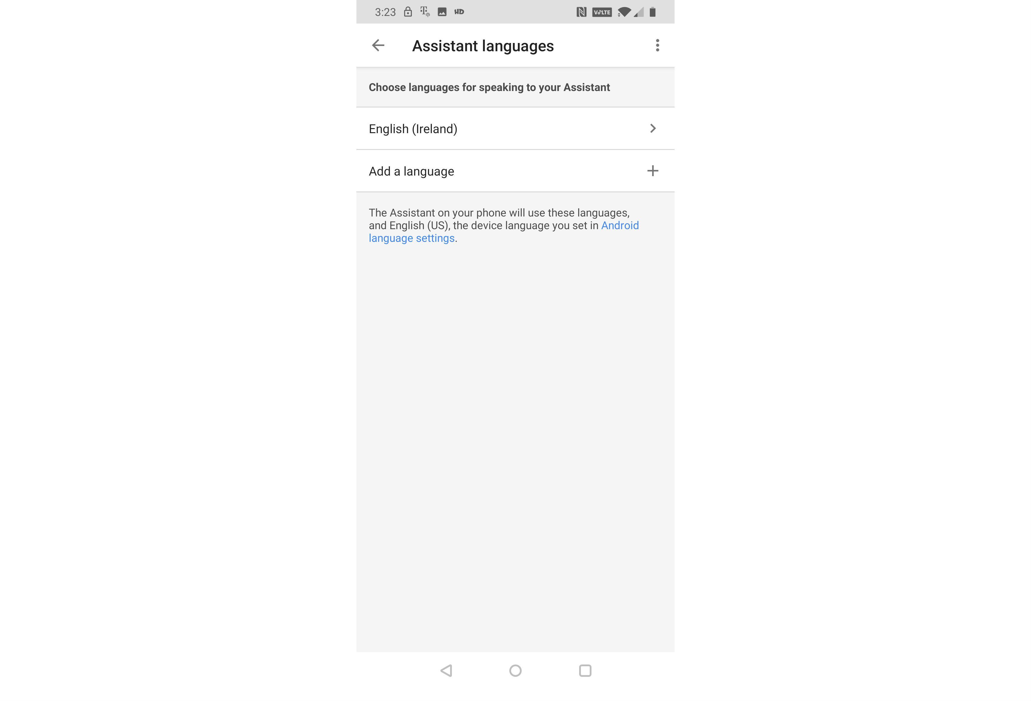 Снимок экрана с языковым меню помощника Google.