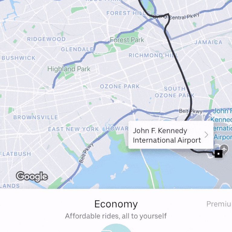 Снимок экрана приложения Uber с указанием маршрута и варианта поездки.