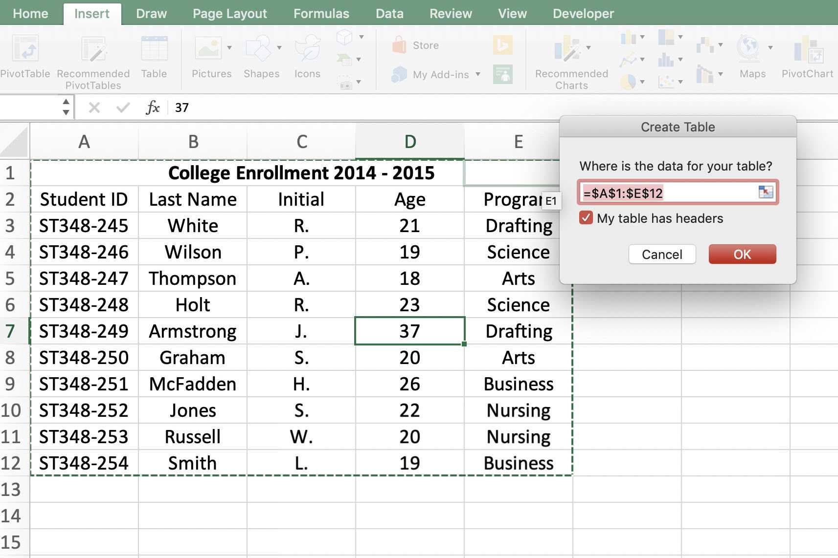 Снимок экрана Excel, показывающий, как вставить таблицу