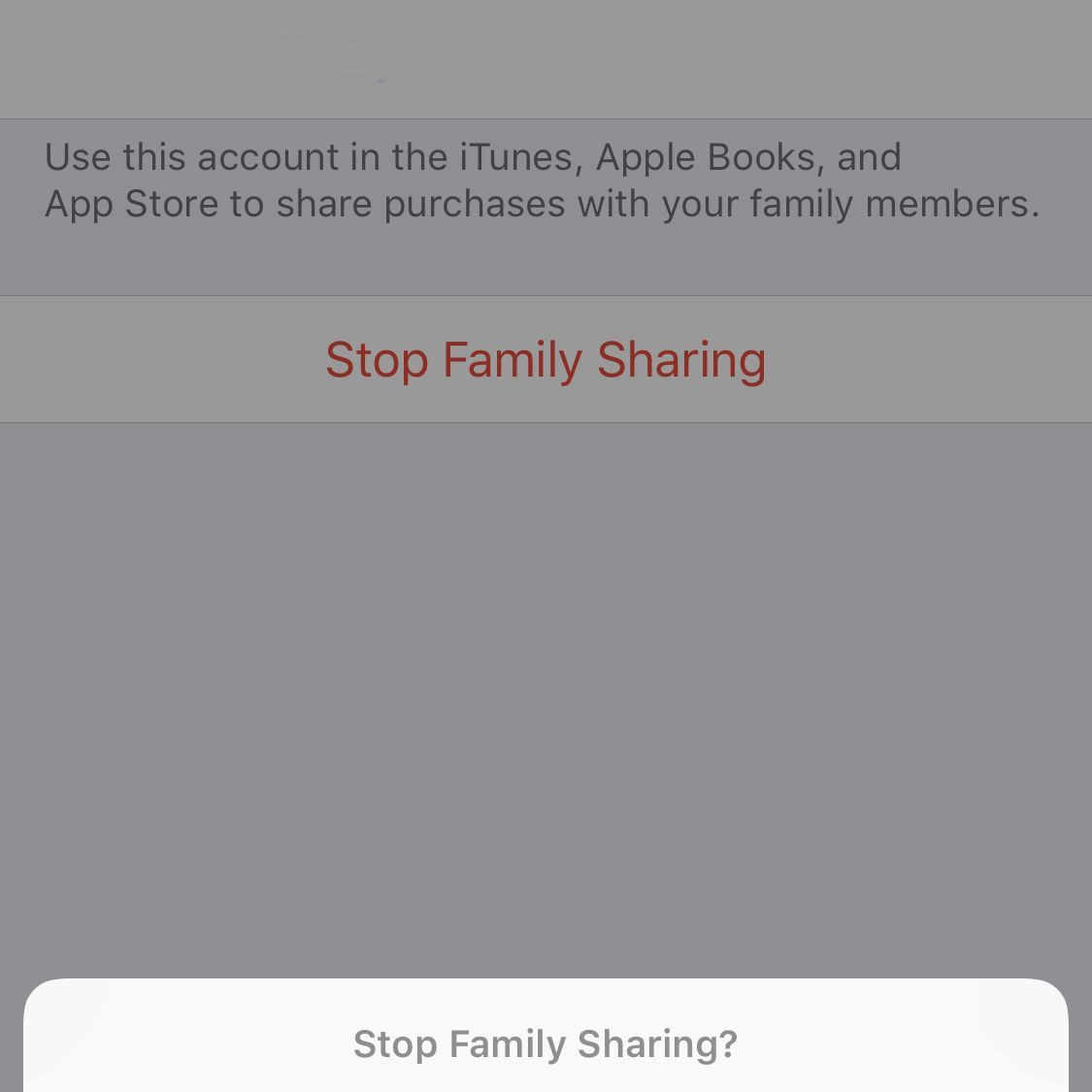Снимок экрана отключения семейного доступа на iPhone