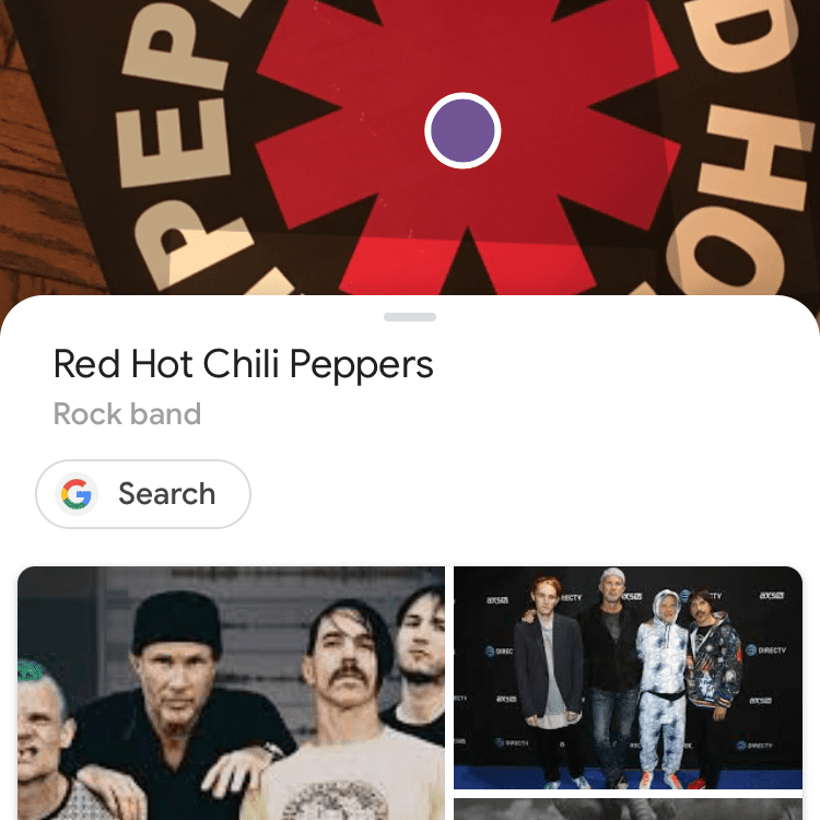 Снимок экрана Google Lens с изображением плаката с Red Hot Chili Peppers