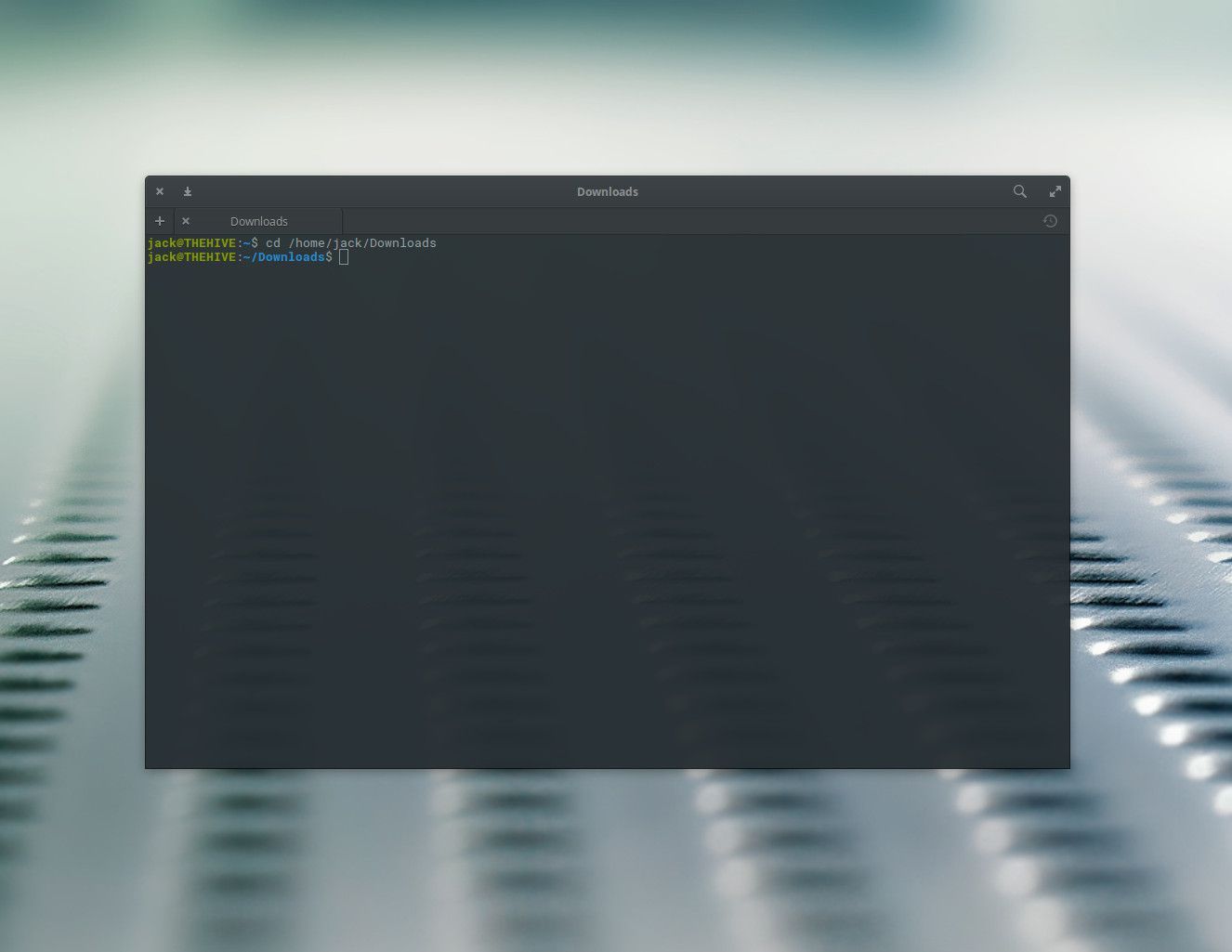 Снимок экрана: команда терминала Linux.