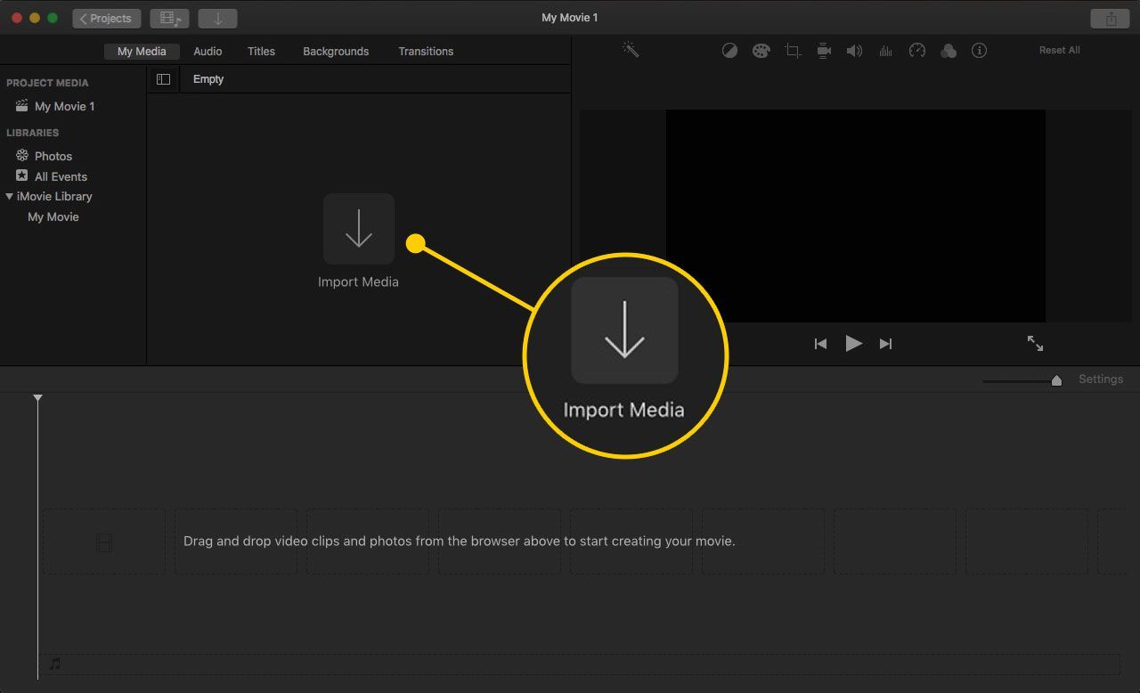 Кнопка «Импорт мультимедиа» в iMovie 10