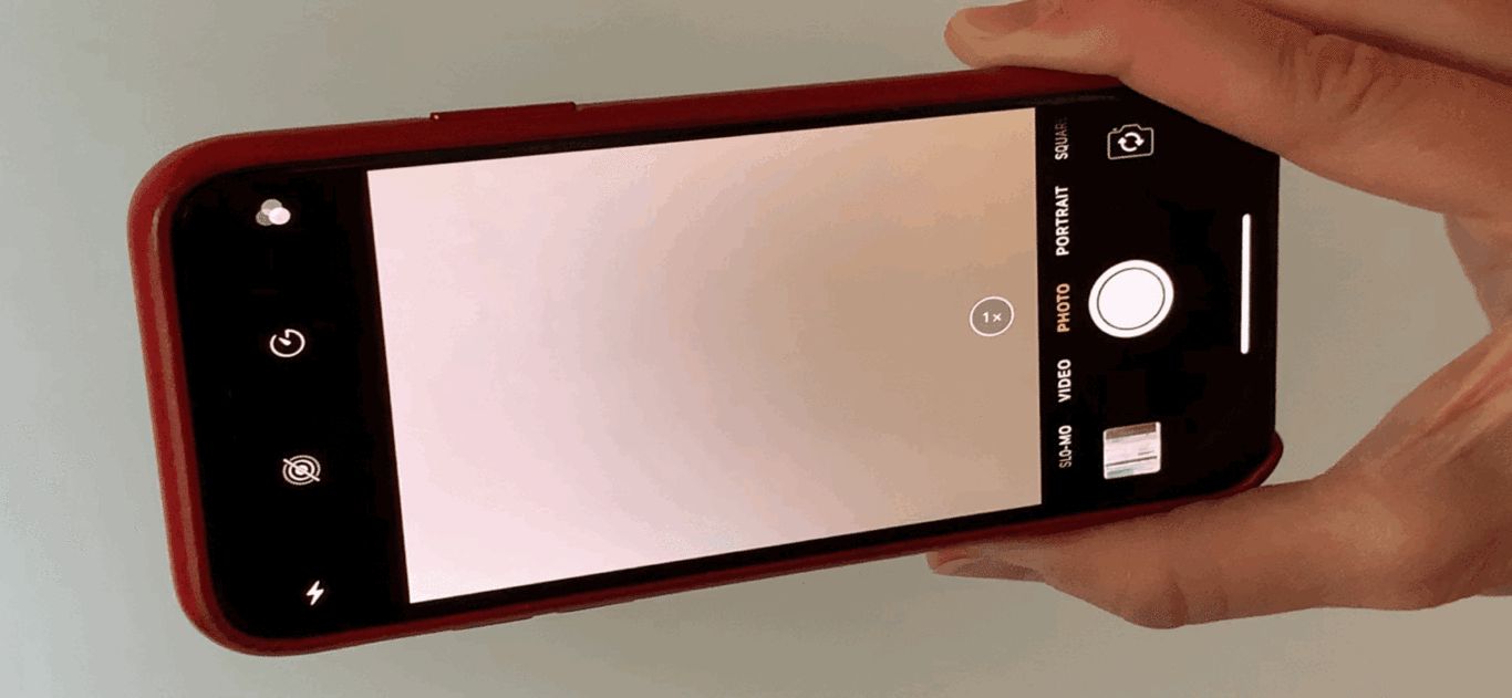 Анимация превращения вспышки iPhone из Авто в выключенное состояние