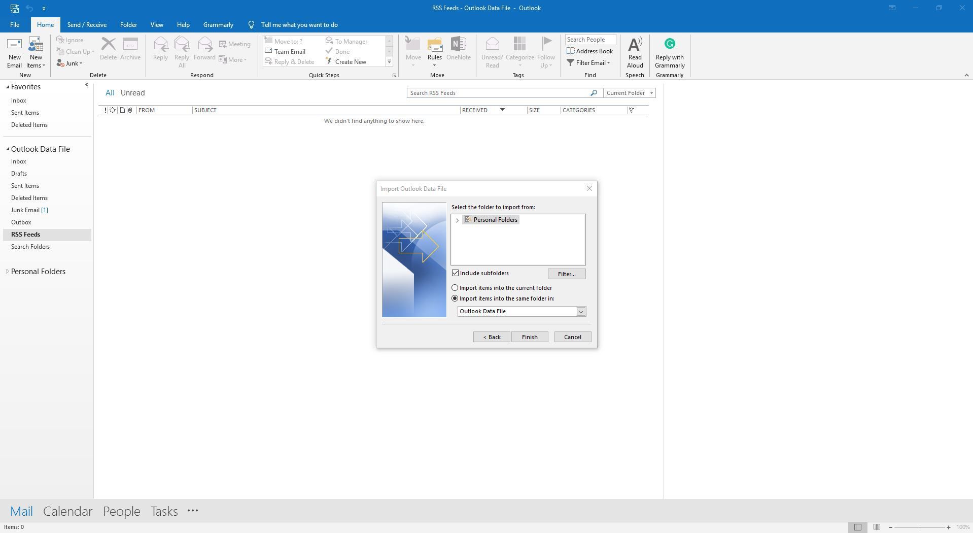 Завершение импорта файла PST в Outlook.