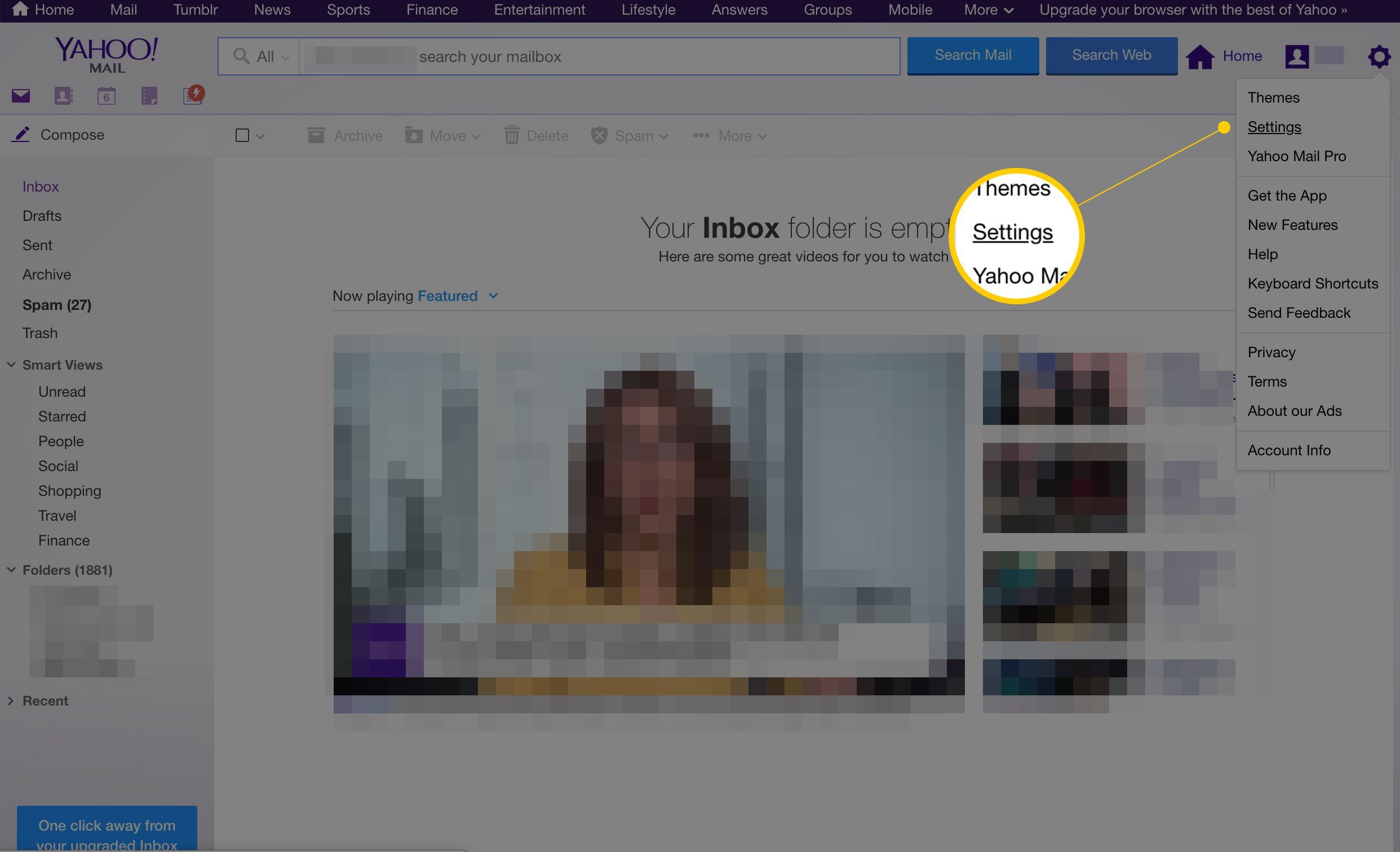 Кнопка настроек на скриншоте домашней страницы Yahoo Mail