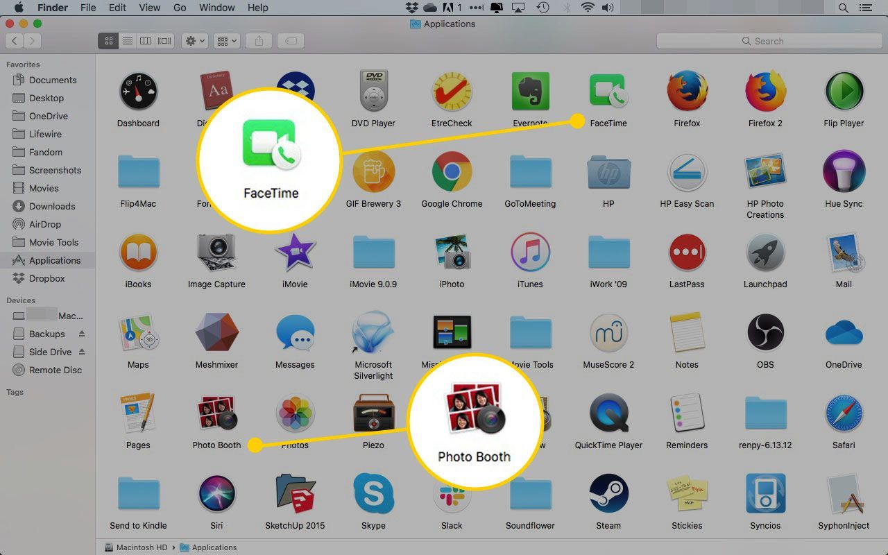 Папка приложений Mac с выделенными FaceTime и Photo Booth