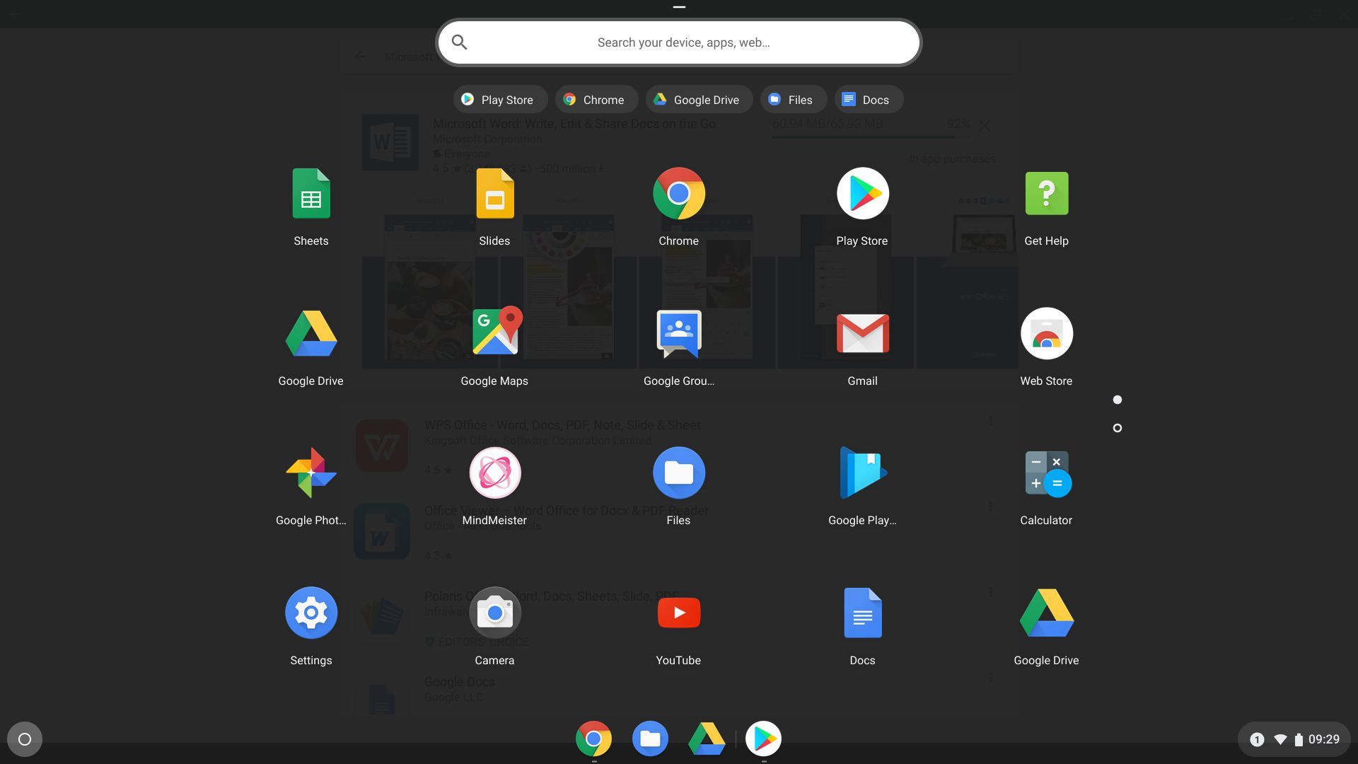 Снимок экрана запуска Chrome с доступными приложениями, включая Play Store.