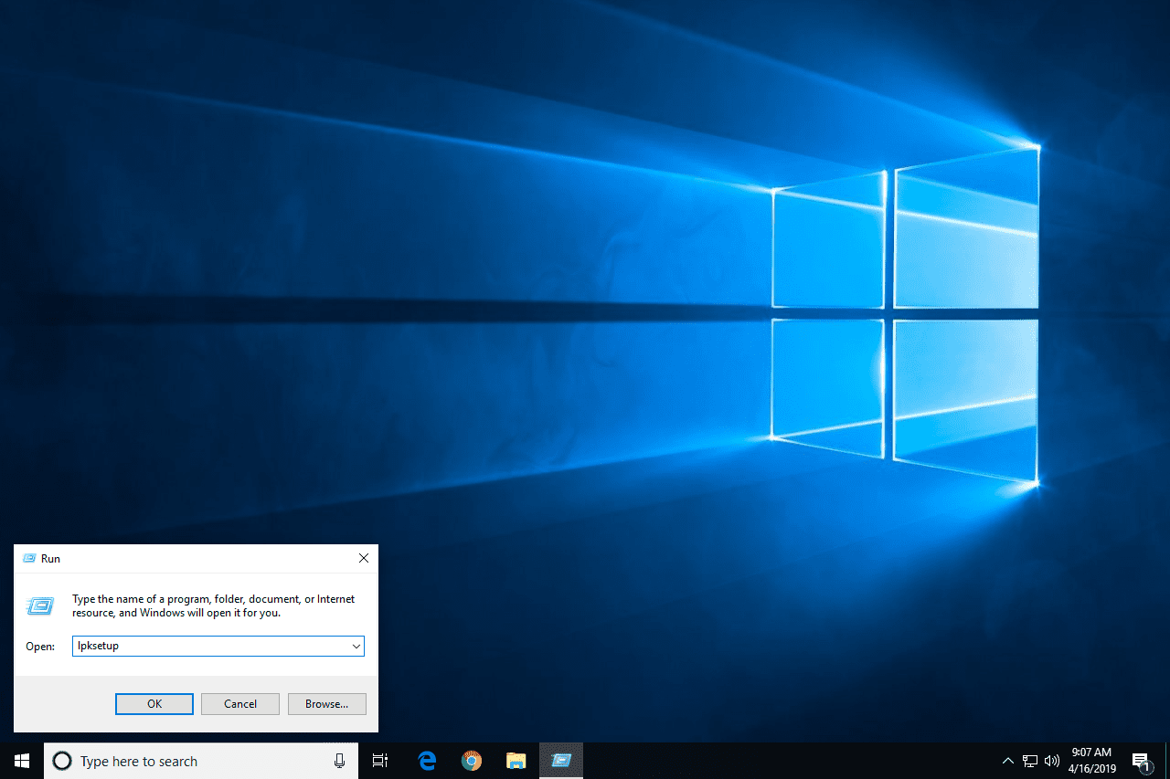 Команда lpksetup Run в Windows 10