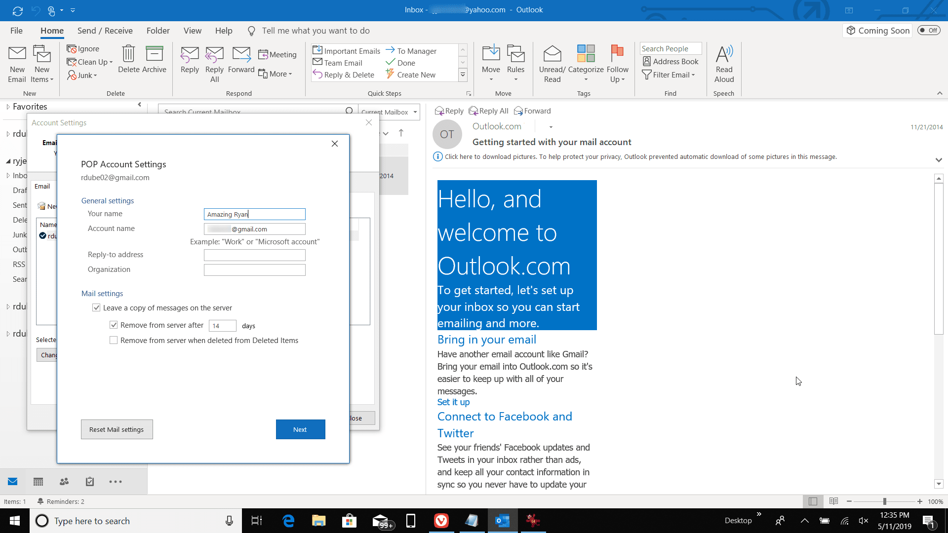 Снимок экрана: изменение поля имени в Outlook
