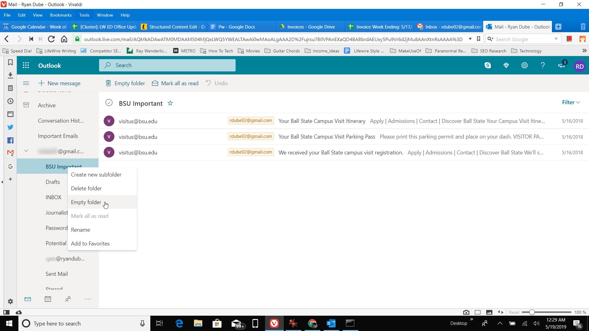 Снимок экрана: удаление папки в Outlook.com