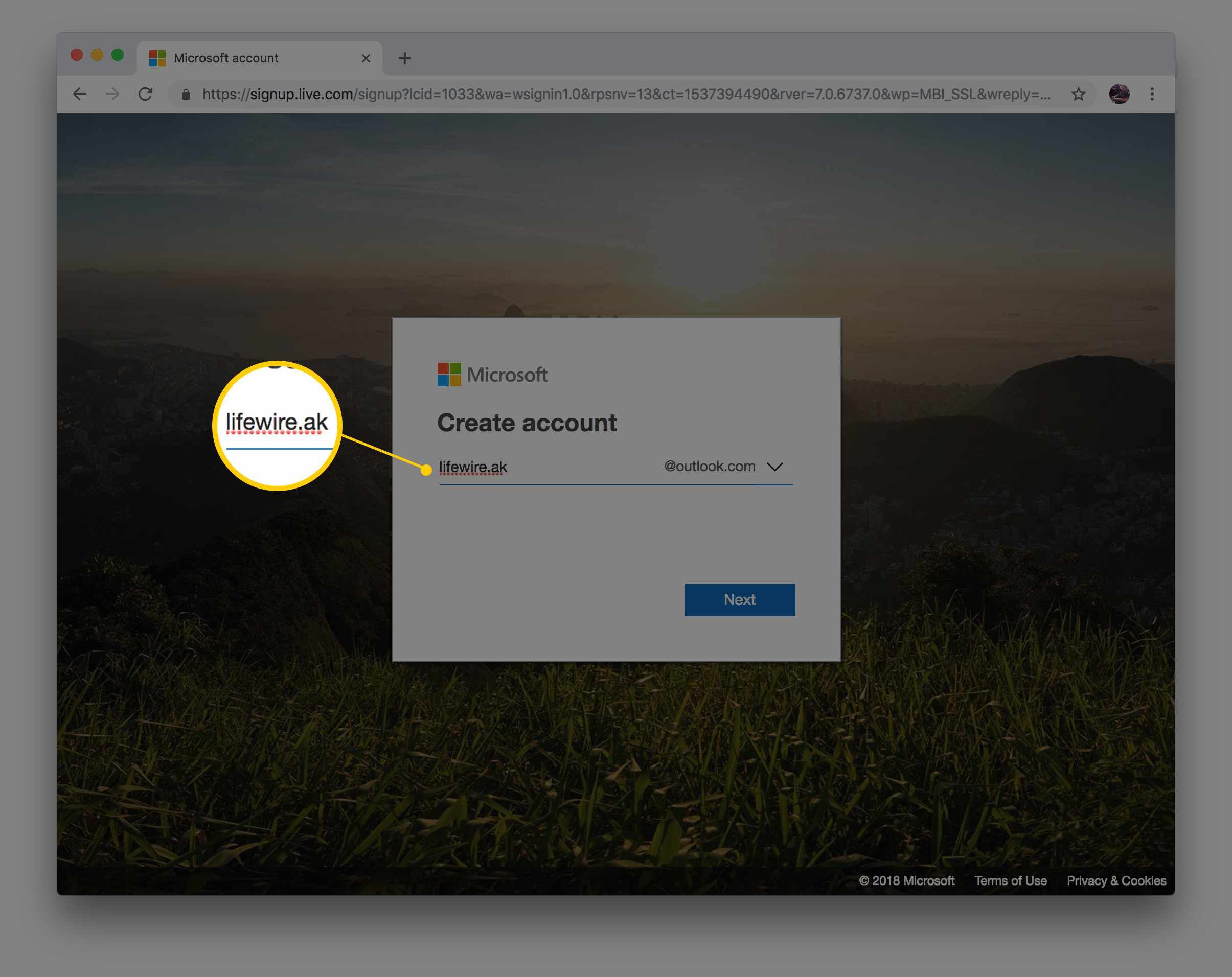 Экран создания электронной почты Outlook.com в браузере Chrome, отображающий поле создания имени пользователя