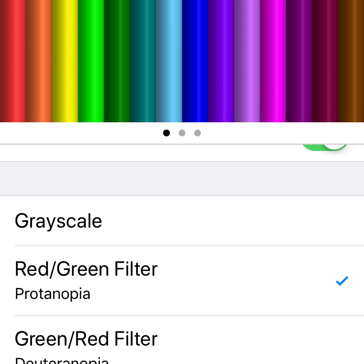 Снимок экрана iPhone с цветными фильтрами в разделе «Размещение» в разделе «Доступность»