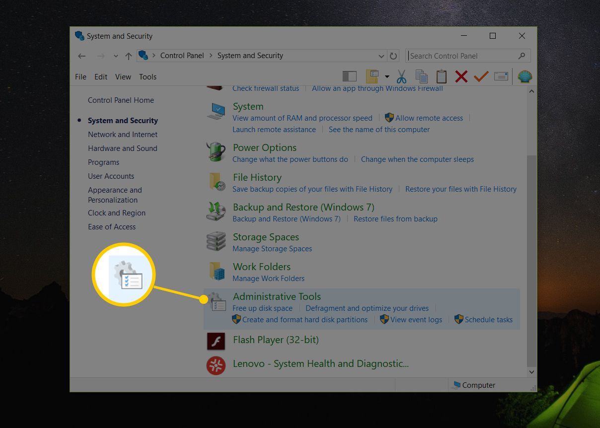 Панель «Система и безопасность» с кнопкой «Администрирование» в Windows 10