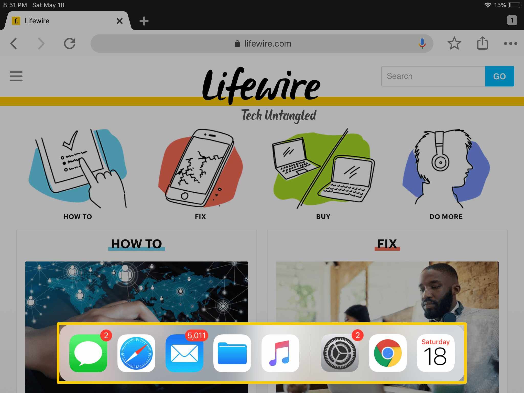 Браузер Google Chrome с наложением iPad Dock.