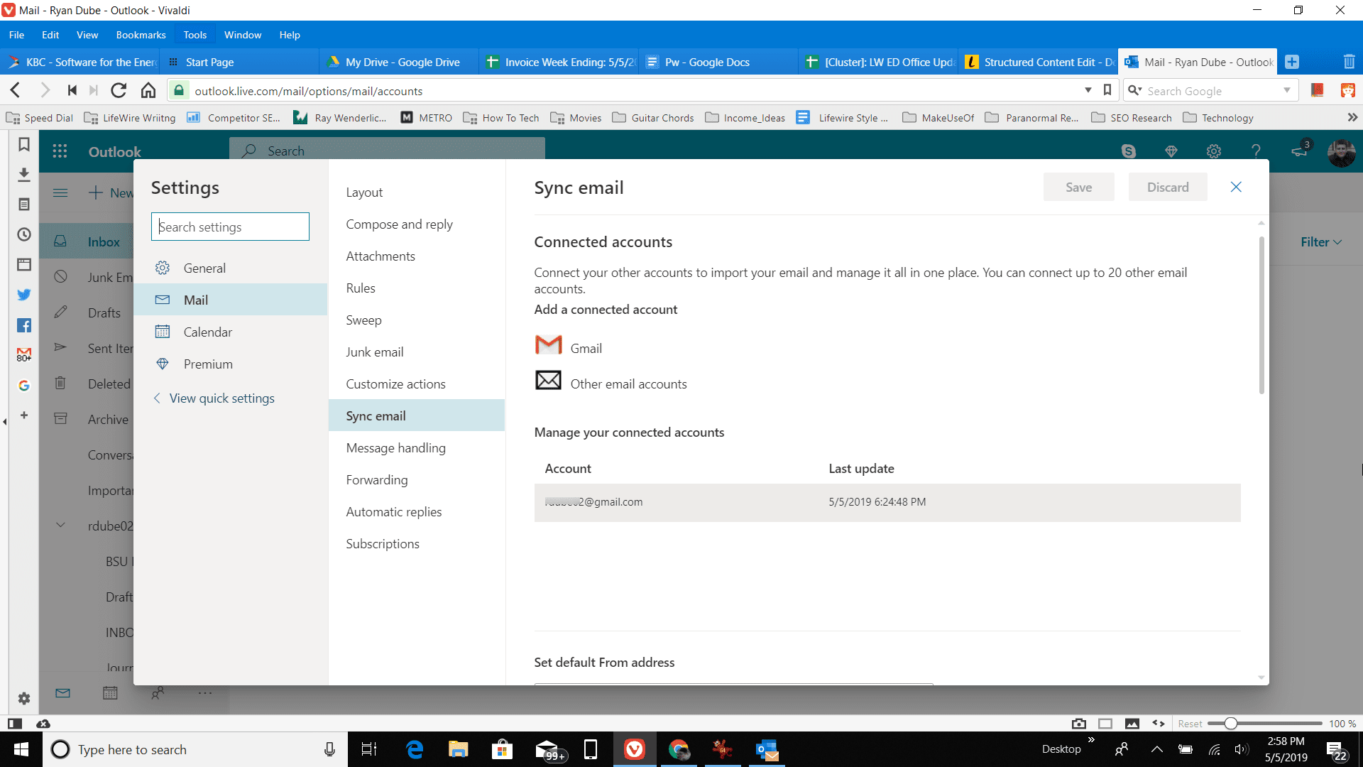 Снимок экрана синхронизации электронной почты в Outlook онлайн