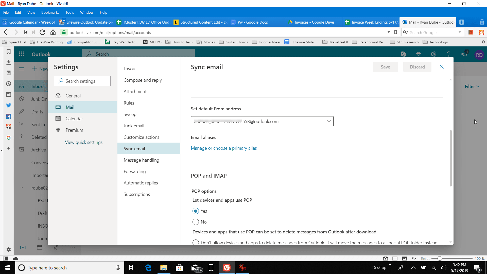Снимок экрана: установка адреса по умолчанию в Outlook