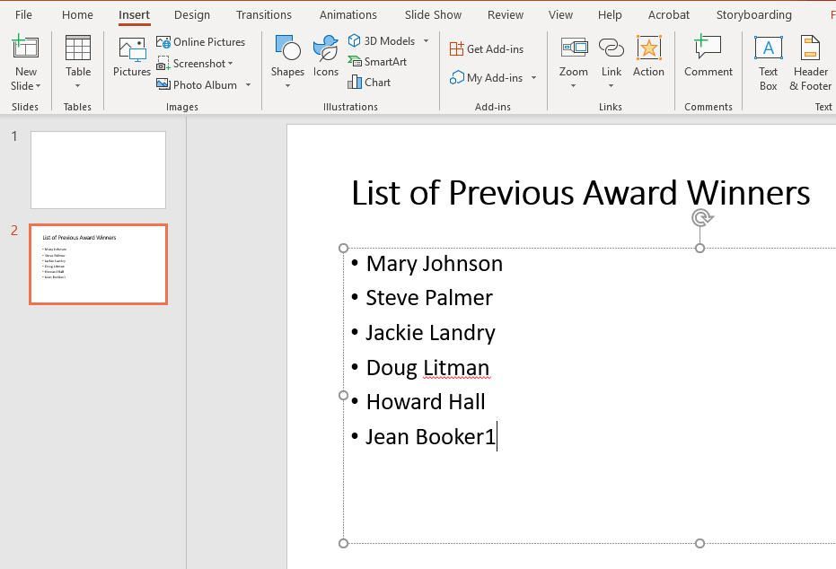 снимок экрана вставки ленты в PowerPoint для Windows