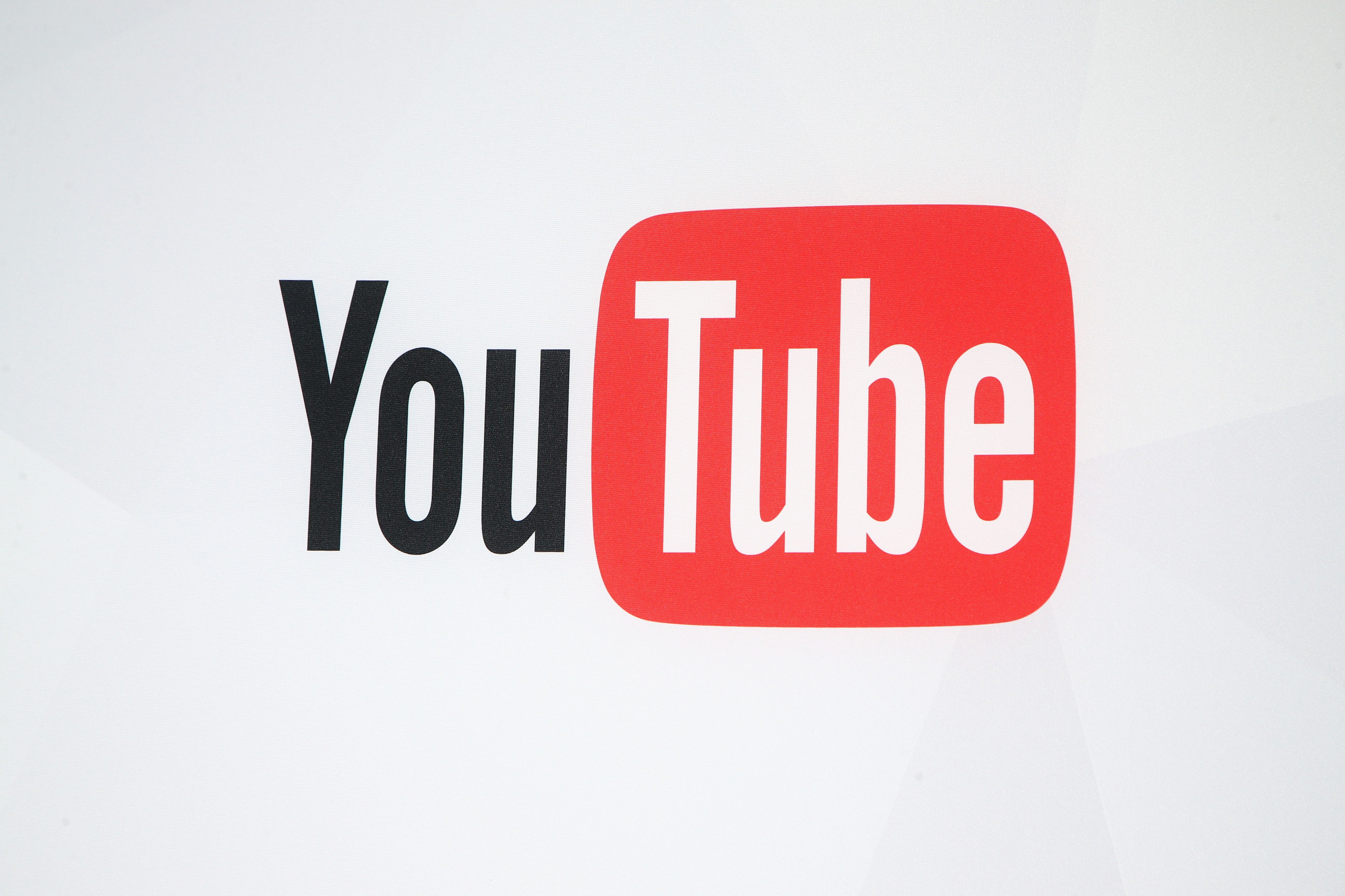 Логотип Youtube Licensing Expo 2016