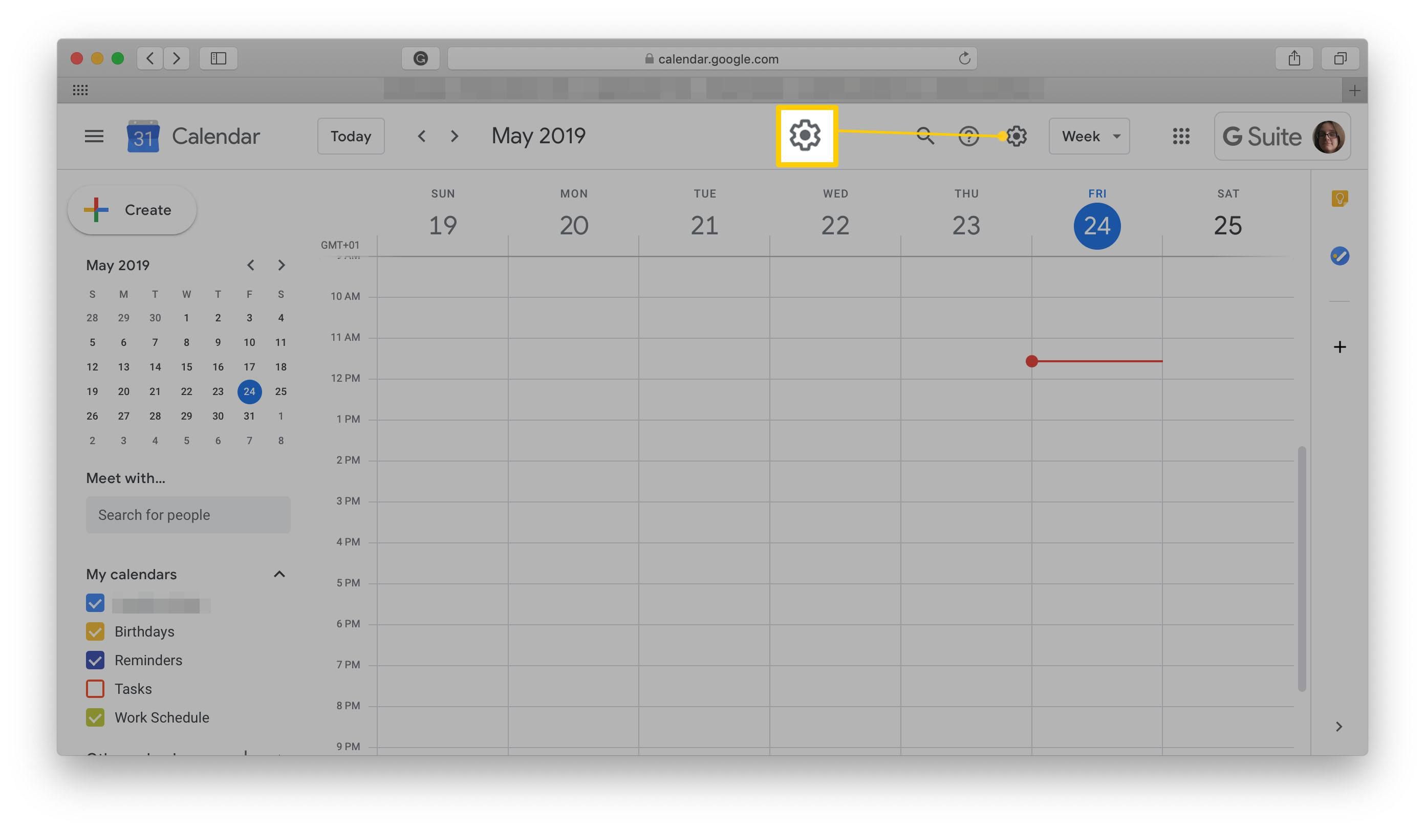 Экран Календаря Google с выделенным Cog настроек