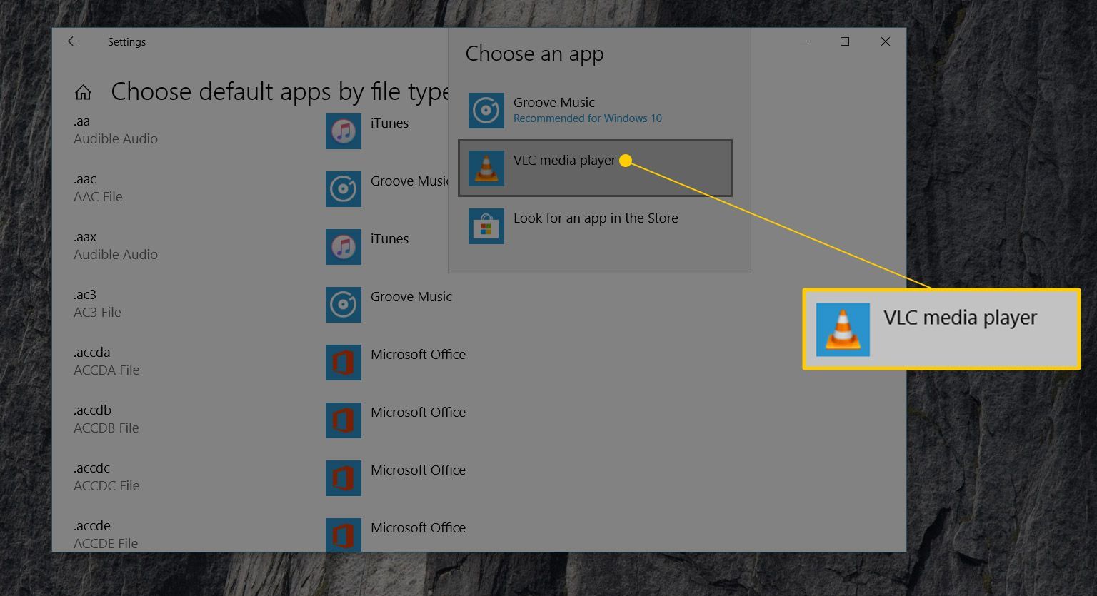 Значок медиапроигрывателя VLC в Подменю выбора приложения в окне Выбор приложений по умолчанию по типу файла