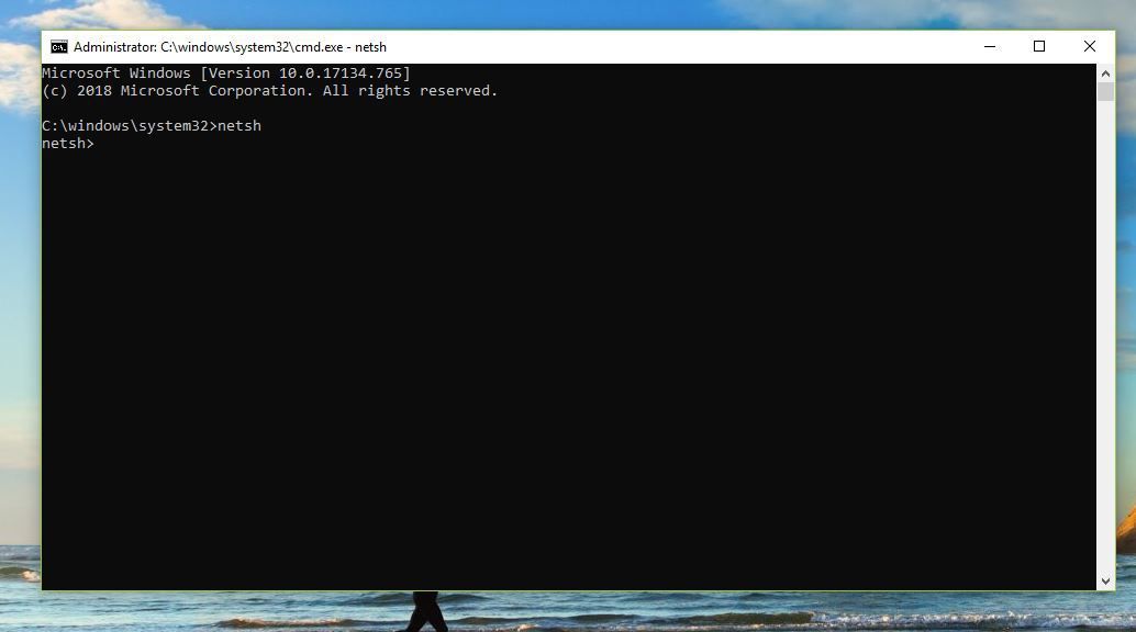 Снимок экрана: netsh в окне командной строки с повышенными правами