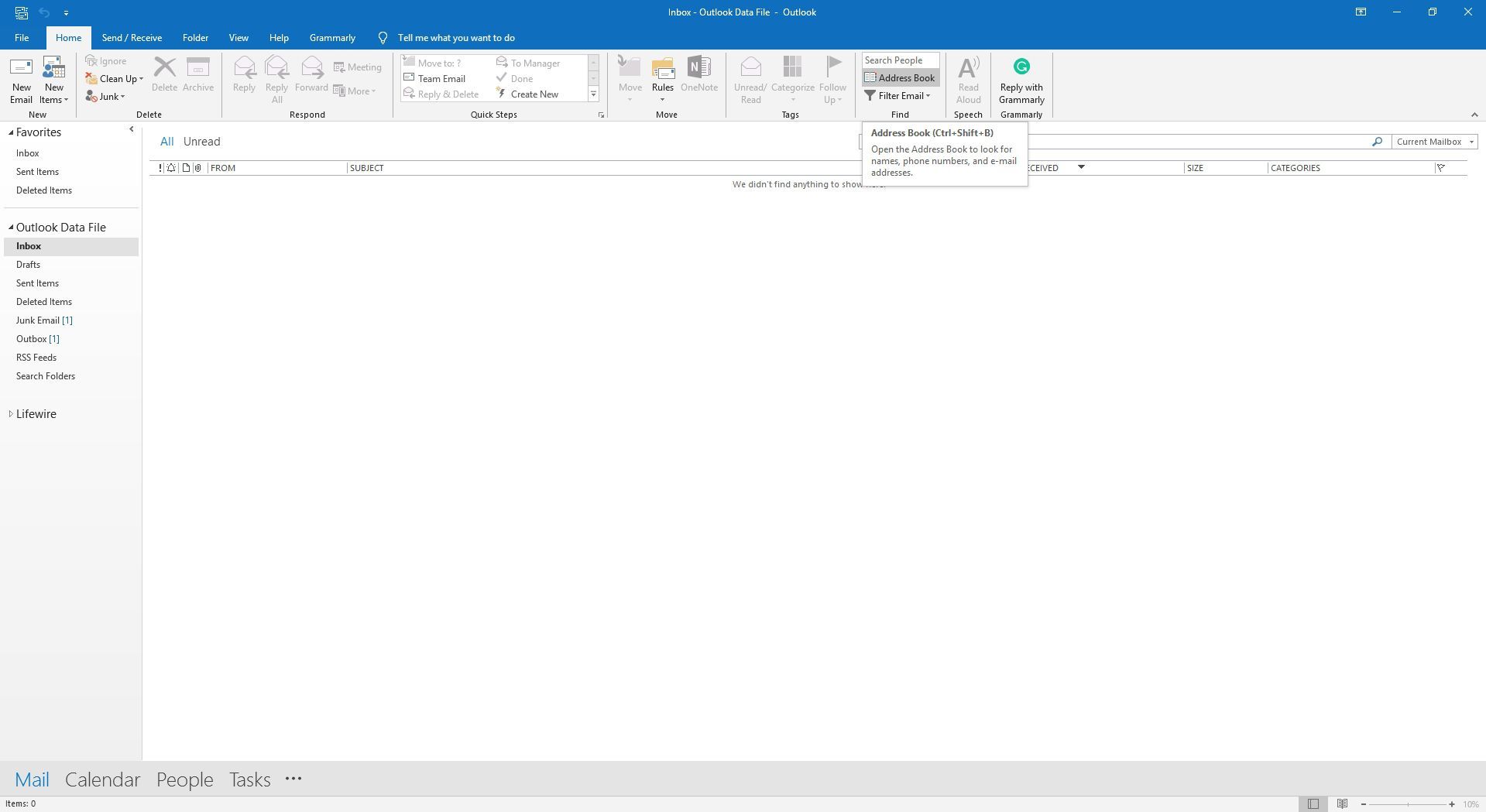 Просмотр входящих сообщений Outlook с выделенной кнопкой адресной книги. Скриншот
