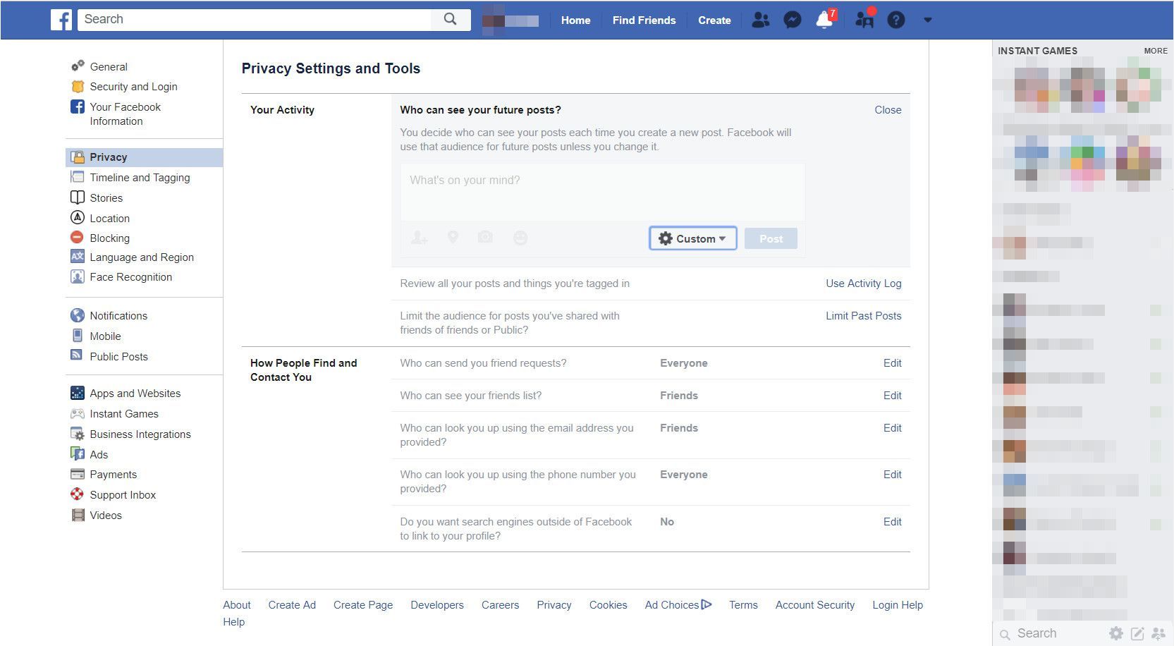 Facebook с отображенной страницей настроек конфиденциальности и инструментов