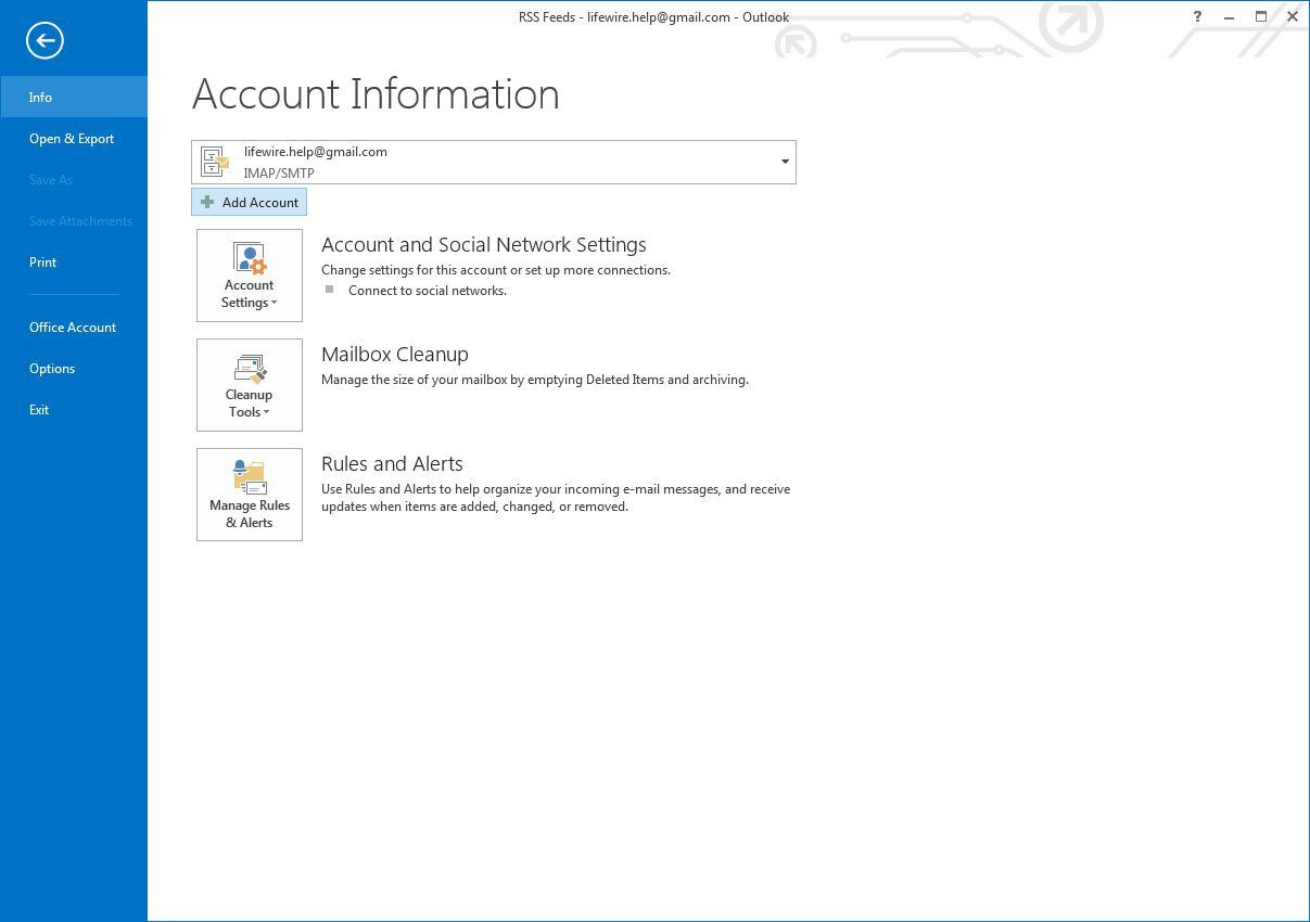 Экран сведений об учетной записи Outlook 2013 и кнопка «Добавить учетную запись»