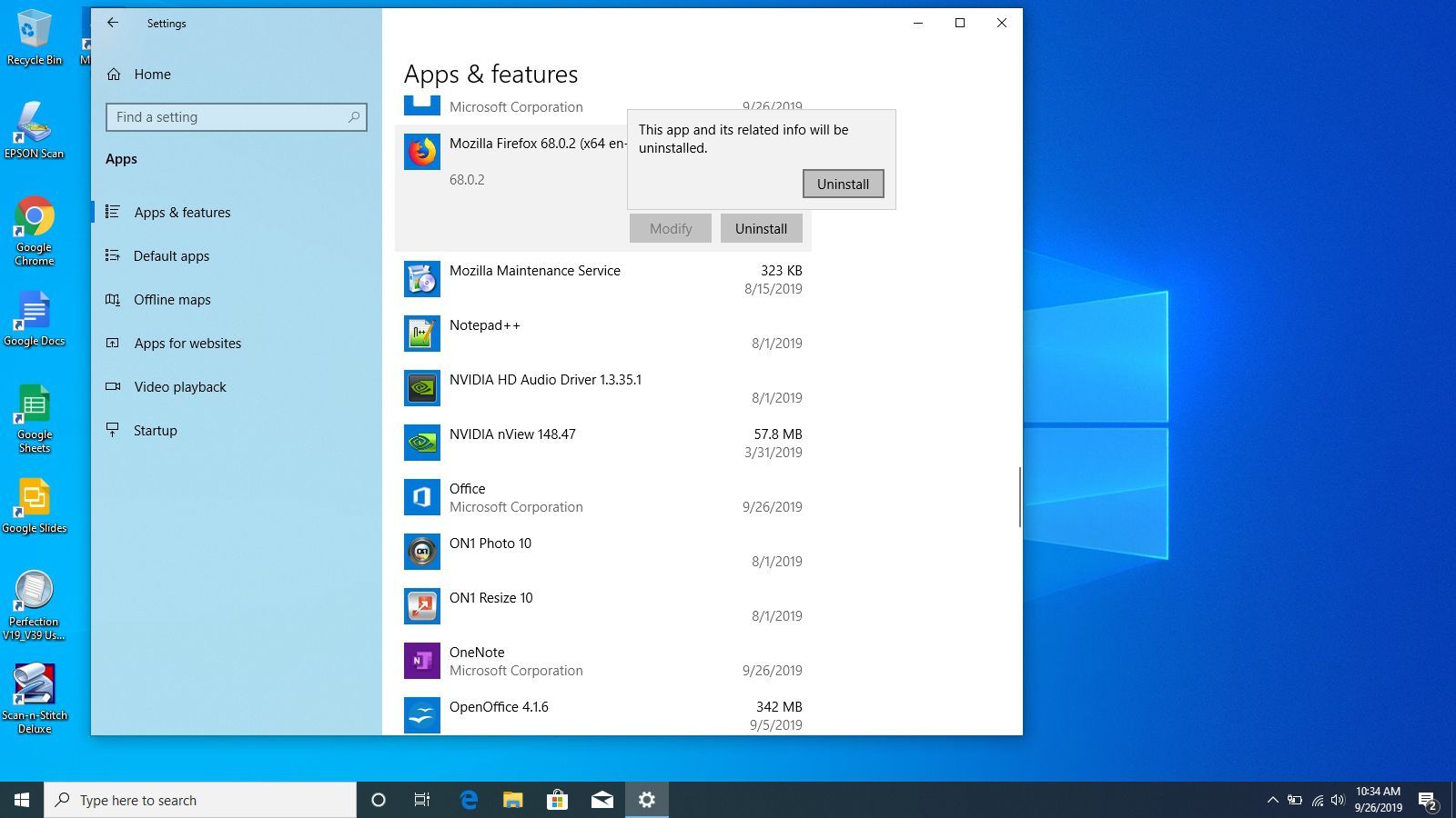 Выбор удаления в приложении в Windows 10.