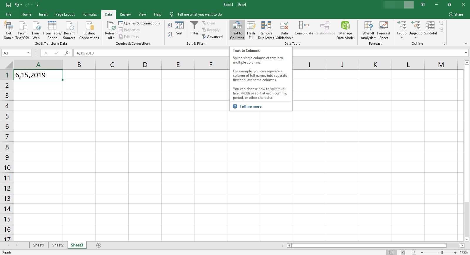 Выбор опции «Текст в столбцы» в Excel.