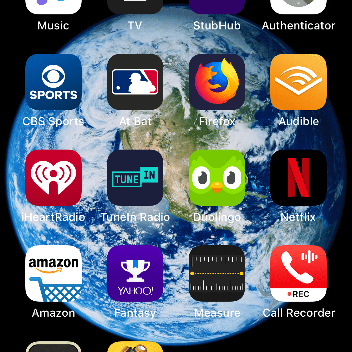 Скриншот домашнего экрана iPhone
