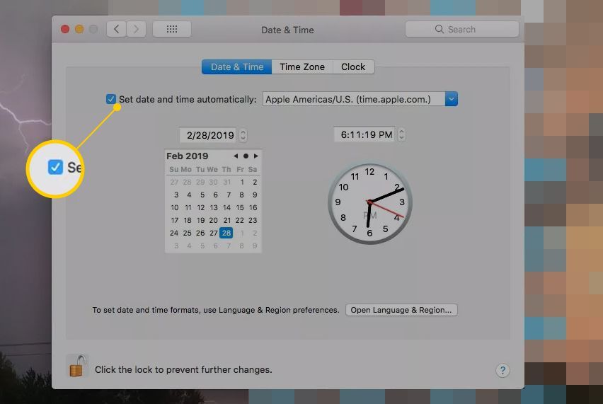 Установите дату и время автоматически в MacOS