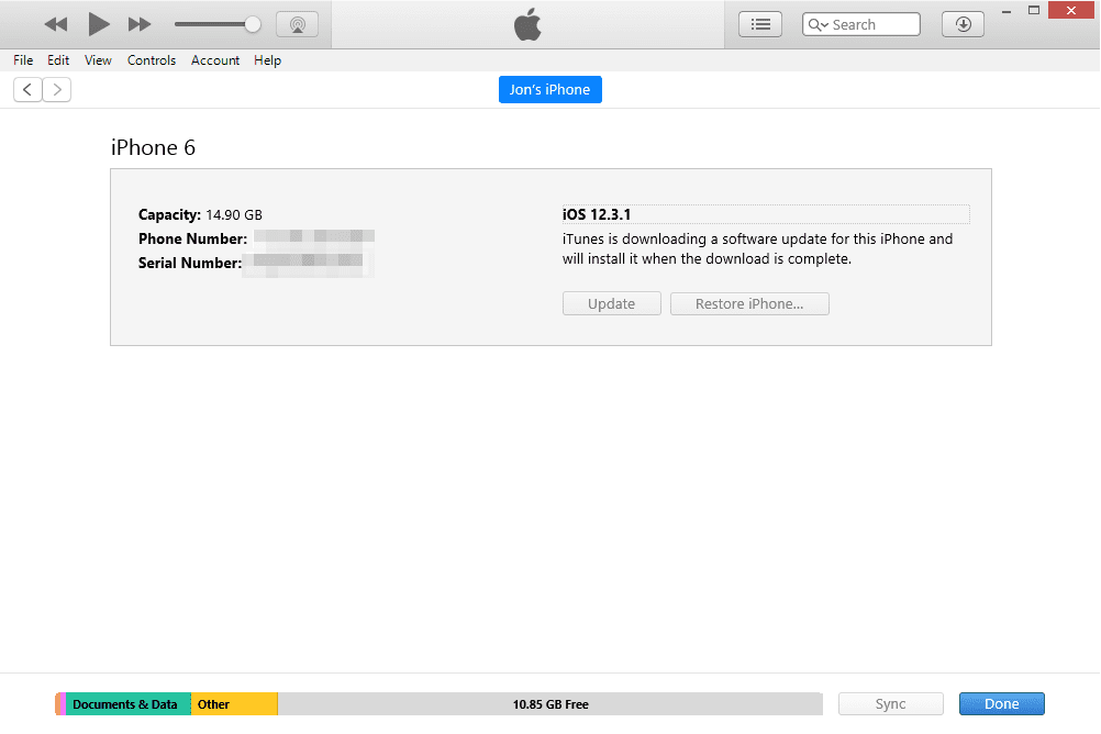 iTunes во время процесса обновления iOS 12 для iPhone