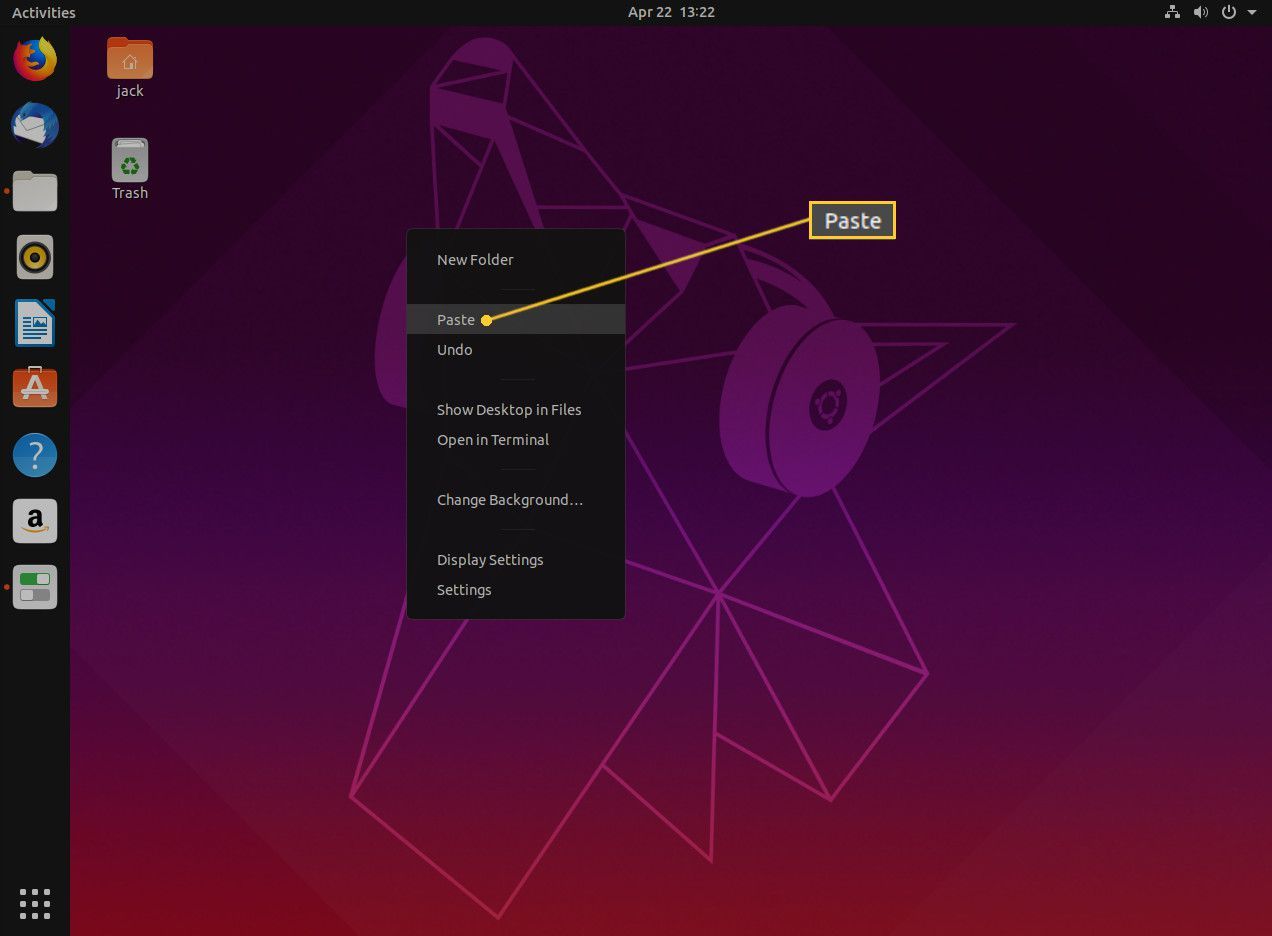 Скриншот вставки лаунчера на рабочий стол в GNOME.