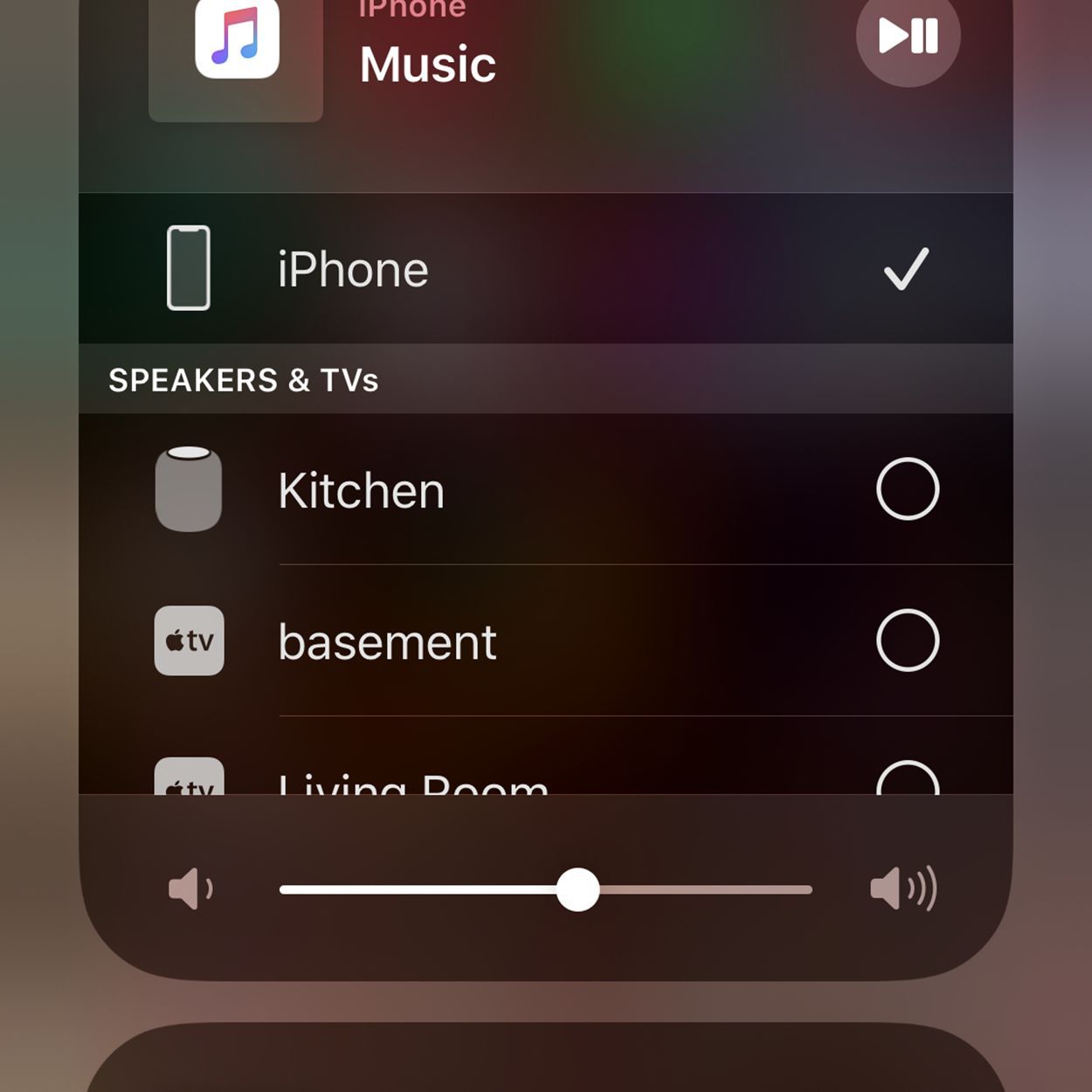 Снимок экрана с элементами управления iOS 13 AirPlay