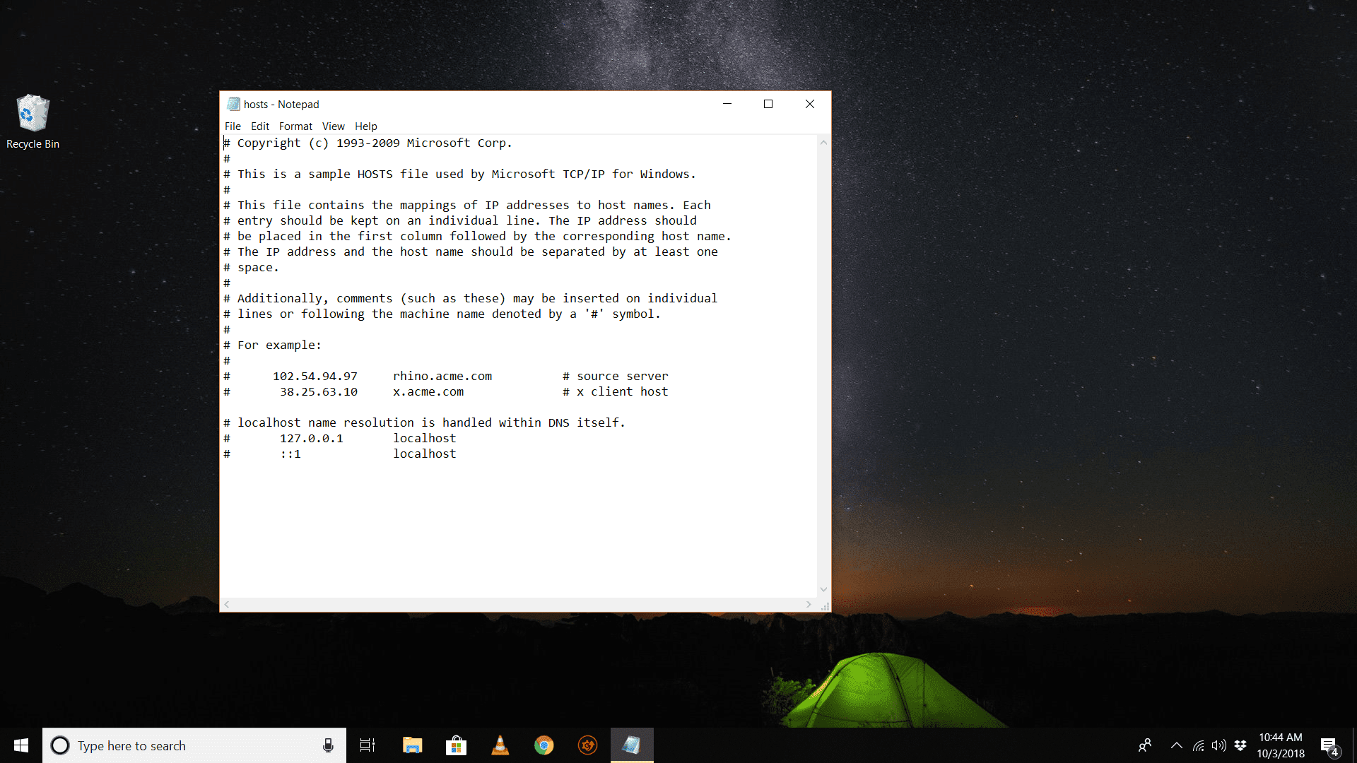 Файл Hosts, открытый в Блокноте в Windows 10