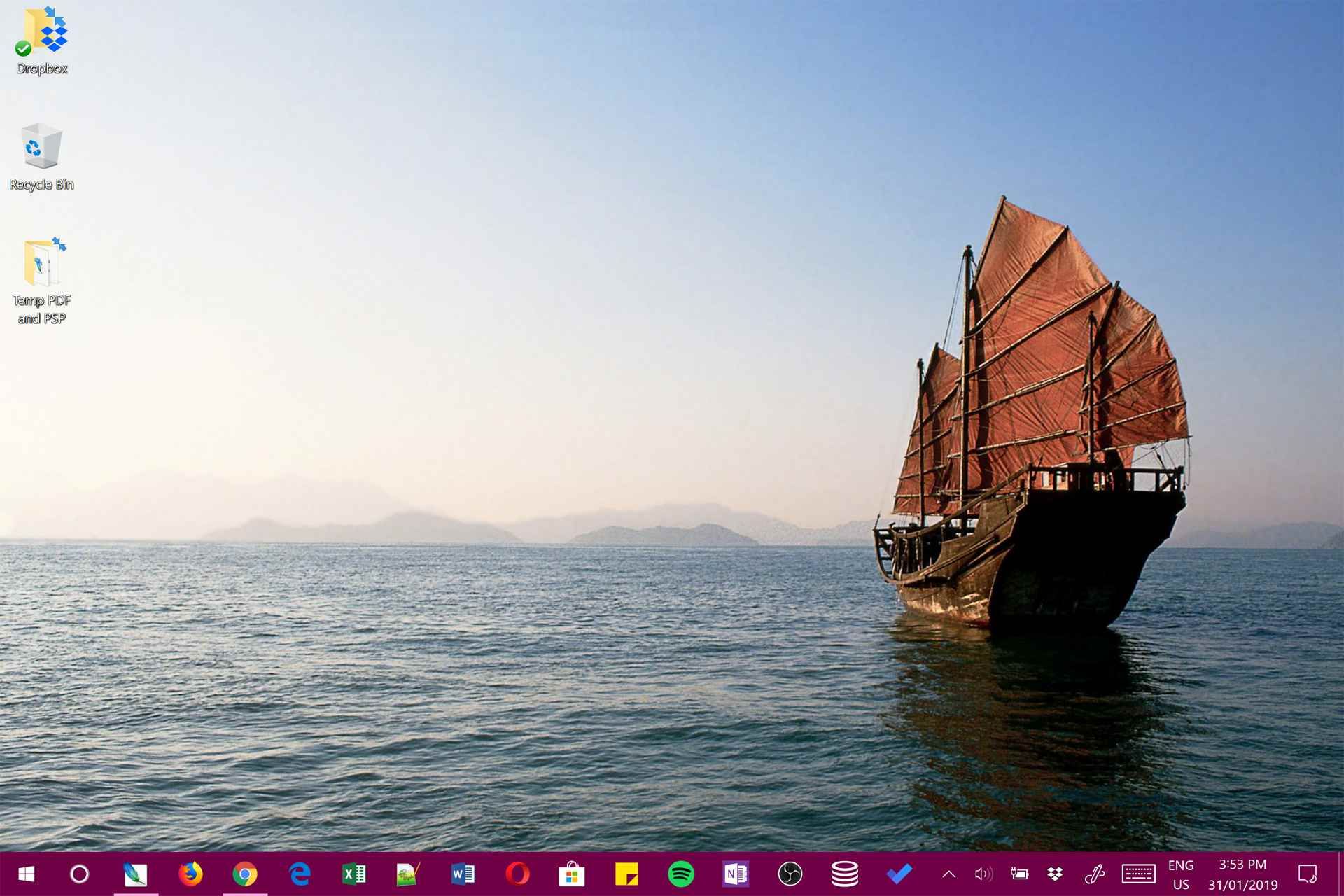 Windows 10 Focus Assist Тихие часы в Центре действий на рабочем столе.